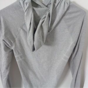 Forever 21, good condition grey workout top